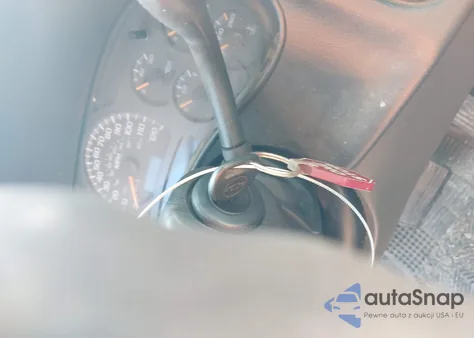 2005 Chevrolet Silverado 1500 K1500 z USA, uszkodzony, nr VIN 2GCEK19B951275856